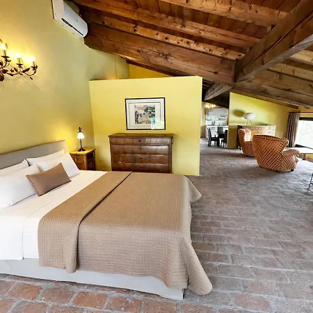 Relais Corte Bercelli 4*
