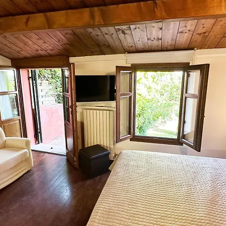 Relais Corte Bercelli לינה וארוחת בוקר 4*