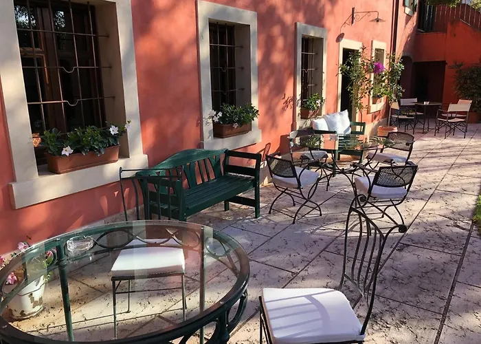 Relais Corte Bercelli Nocleg ze śniadaniem 4*