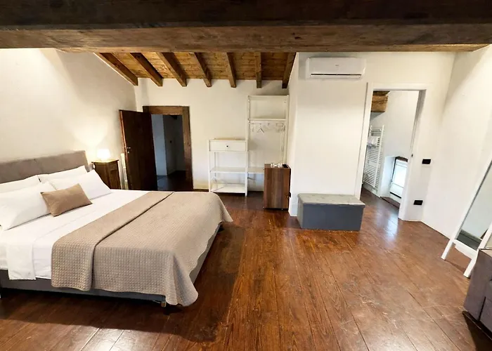 B&B Relais Corte Bercelli 발레지오술민쵸