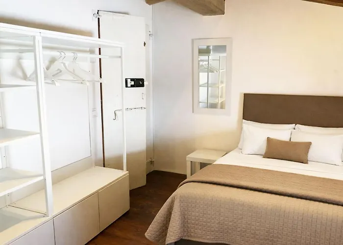 Relais Corte Bercelli B&B 발레지오술민쵸