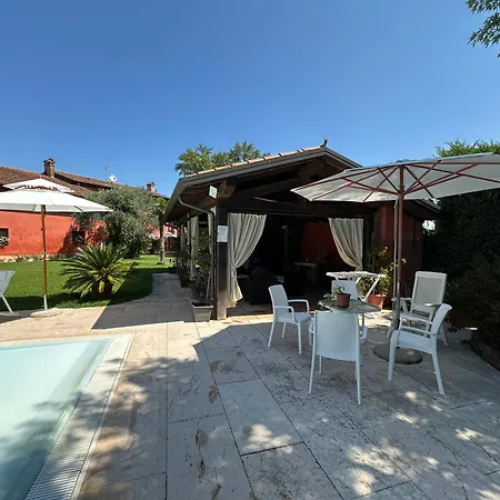 Relais Corte Bercelli לינה וארוחת בוקר 4*